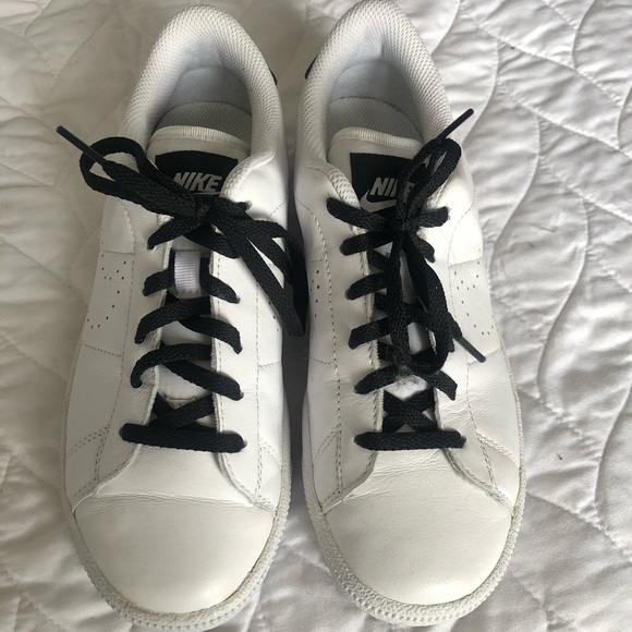 White Nike Tennis Shoes - Picture 1 of 4